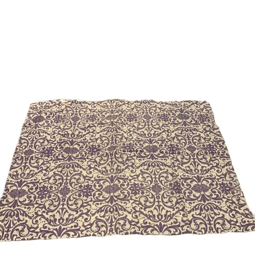 Pair of Home Classics Pillow Shams